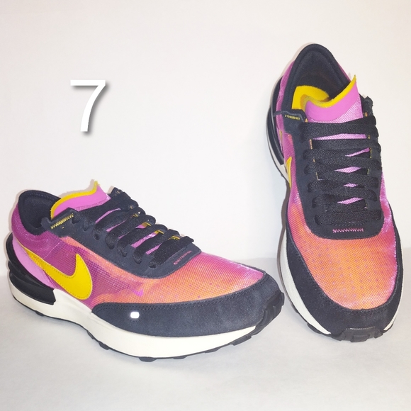 Nike Waffle One 'Active Fuchsia.Size 7